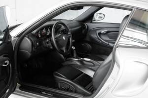 Image 15/49 of Porsche 911 Turbo (2002)