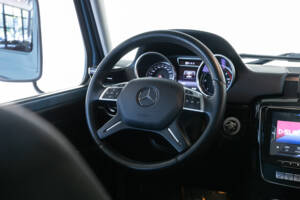 Image 9/35 of Mercedes-Benz G 350 d Professional (2018)