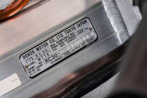 Bild 16/29 von Honda DUMMY (1991)