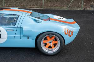 Image 6/32 of Ford GT40 (1965)
