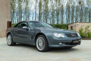 Image 4/50 of Mercedes-Benz SL 500 (2001)