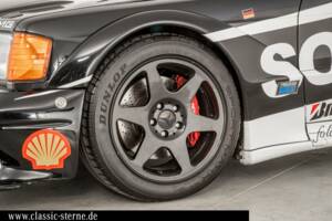 Image 8/15 of Mercedes-Benz 190 E 2.5-16 Evolution II (1990)