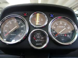 Image 13/26 de FIAT 500 F (1972)
