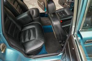 Image 40/45 of Volvo 164 E (1972)