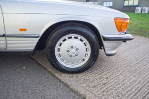Image 24/28 de Mercedes-Benz 300 SL (1987)
