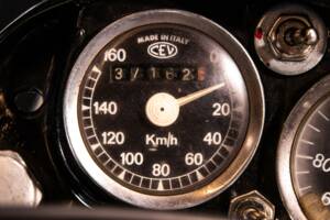 Image 18/34 of MV Agusta 250 Bicilindrica (1970)