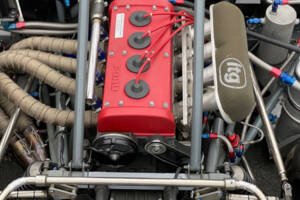 Image 21/27 of Lola T212 (1971)
