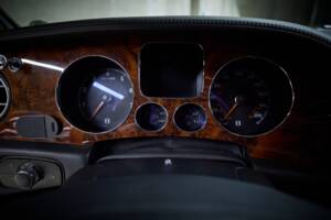 Image 77/100 of Bentley Continental Flying Spur (2008)