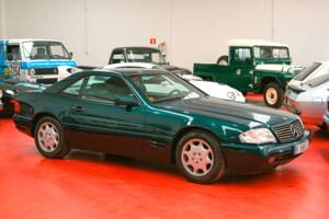 Image 20/50 of Mercedes-Benz SL 320 (1995)