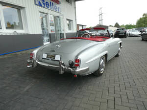 Image 4/26 of Mercedes-Benz 190 SL (1957)