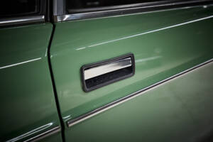 Immagine 23/98 di Volvo 244 DL (1975)