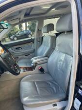 Image 9/12 of BMW 740i (1997)