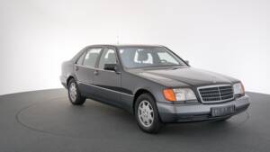 Image 4/45 of Mercedes-Benz 500 SEL (1992)