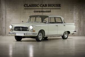 Bild 4/100 von Borgward P 100 2,3 Liter (1960)