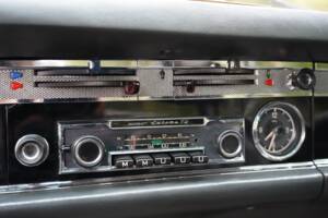 Image 8/12 of Mercedes-Benz 230 SL (1964)