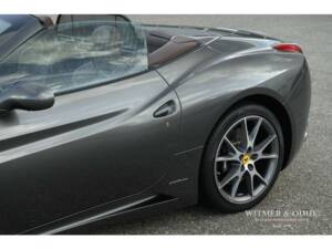 Obraz 21/39 pojazdu Ferrari California (2009)