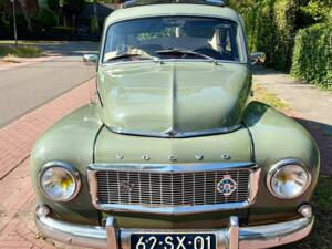 Image 3/8 of Volvo PV 544 (1960)