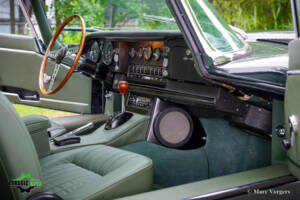Image 40/61 de Jaguar Type E (2+2) (1969)