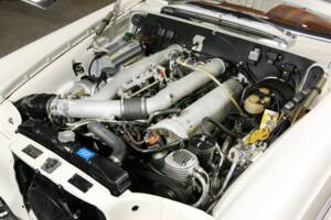Image 26/27 of Mercedes-Benz 300 SE (1967)