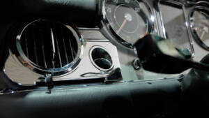 Image 23/35 of Mercedes-Benz 230 SL (1964)