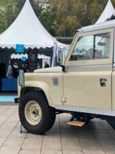 Bild 20/57 von Land Rover 110 (1989)
