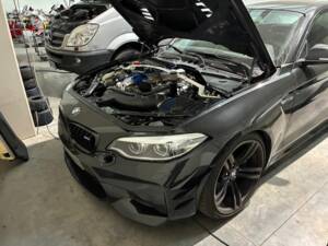 Immagine 2/7 di BMW M2 Coupé (2018)
