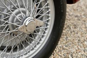 Imagen 42/50 de Aston Martin DB 2/4 Mk II DHC (1955)