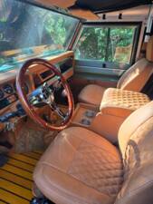 Image 48/72 of Land Rover 90 (1987)