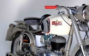 Image 15/54 of Bianchi Mendola (1951)