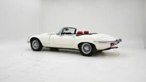 Image 4/15 de Jaguar Type E V12 (1973)