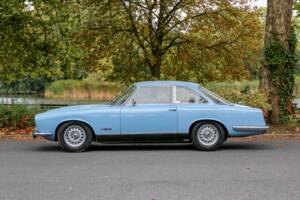 Image 5/50 of Gordon-Keeble GT (1964)