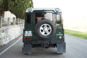 Bild 20/73 von Land Rover Defender 90 (2008)