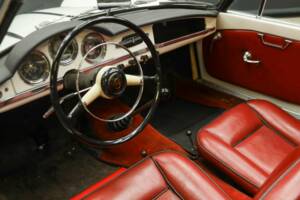 Bild 45/50 von Alfa Romeo Giulietta Spider (1957)