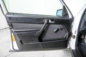 Image 32/50 de Mercedes-Benz 190 D (1986)