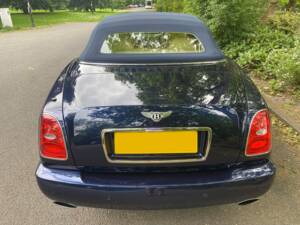 Afbeelding 18/50 van Bentley Azure (2007)