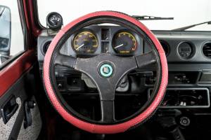 Imagen 6/50 de Suzuki SJ 413 (1986)