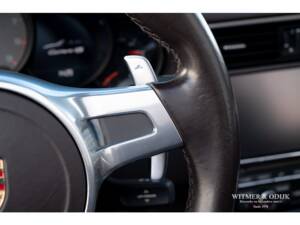 Bild 19/34 von Porsche 911 Carrera 4S (2014)