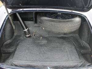 Image 35/42 of Austin-Healey 100&#x2F;4 (BN1) (1955)