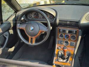 Immagine 42/93 di BMW Z3 2.2i (2002)