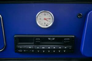 Image 21/34 of Rover Mini "Paul Smith" (1999)