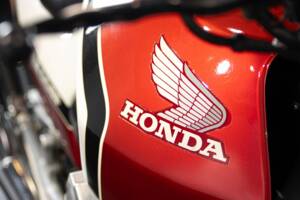 Immagine 37/50 di Honda CBX 550 F (1982)