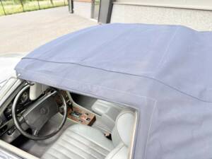 Image 30/50 de Mercedes-Benz 560 SL (1988)