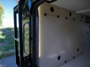 Image 48/50 of Land Rover Defender 110 (1900)