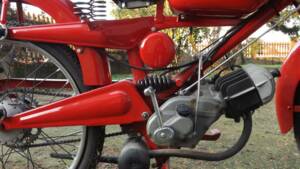 Immagine 23/41 di Moto Guzzi Motoleggera 65 (1952)