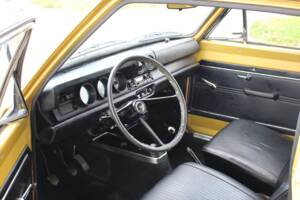 Immagine 26/38 di Opel Kadett 1,2 S (1971)