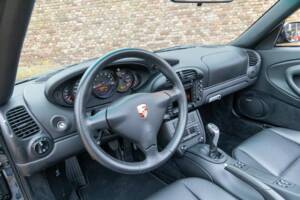 Bild 22/50 von Porsche 911 Carrera 4S (2003)