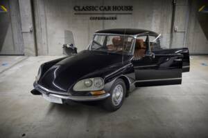 Image 3/98 de Citroën DS 21 Pallas (1971)