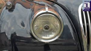Image 3/64 of Jaguar XK 140 FHC (1956)