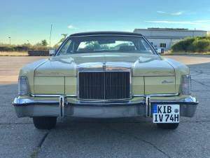 Image 2/34 of Lincoln Continental Mark IV (1974)