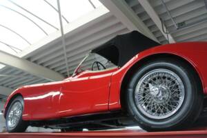 Image 10/50 of Jaguar XK 120 SE OTS (1954)